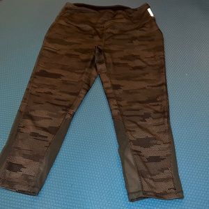 RBX active run leggings size medium camouflage